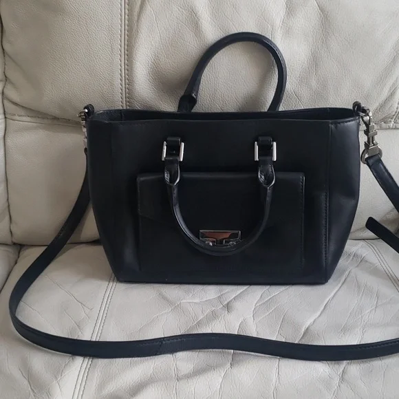 Tory Burch - Picture 1 of 6